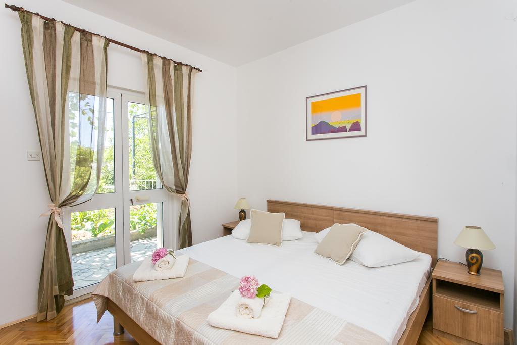מליני Apartments Olive מראה חיצוני תמונה