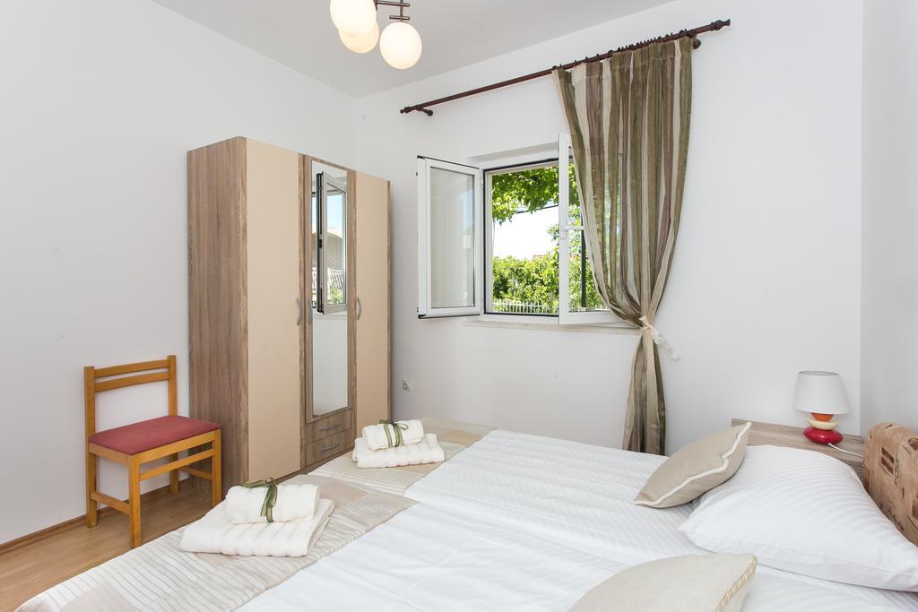 מליני Apartments Olive מראה חיצוני תמונה