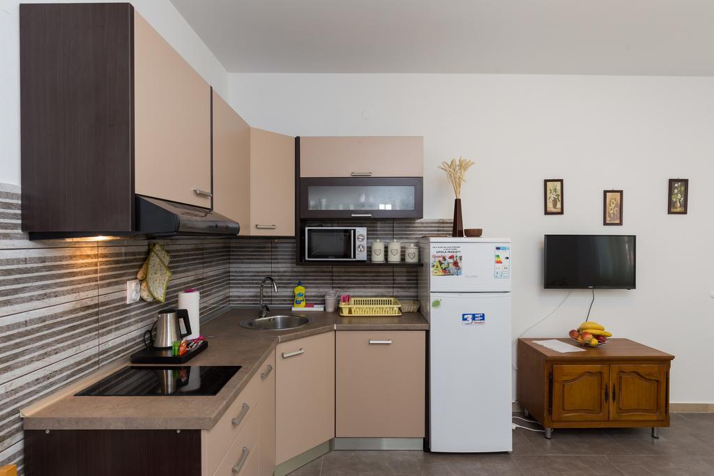 מליני Apartments Olive מראה חיצוני תמונה